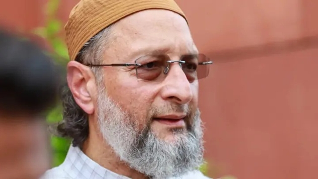 গাড়ি-জমির ধর্মভিত্তিক তথ্য চেয়ে মুসলিমদের নিশানা করছে কমিশন: ওয়াইসি