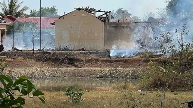 কম্বোডিয়ায় সেনা ঘাঁটিতে বিস্ফোরণে ২০ সেনা নিহত