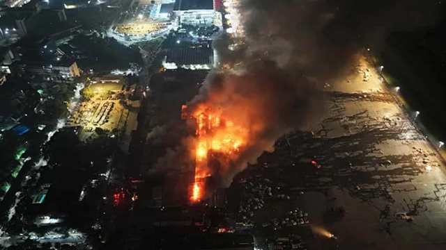 ঢাকা বিমানবন্দরের আগুন নাশকতা নয়, শর্ট সার্কিটের কারণে : তদন্ত প্রতিবেদন