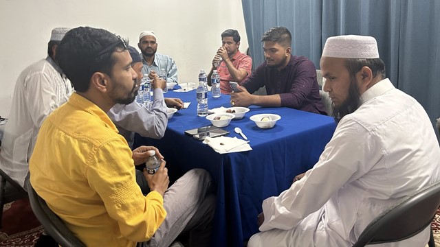 হলিউড মসজিদে শুভবিবাহ সম্পন্ন হলো ইরফান ও হাবিবার