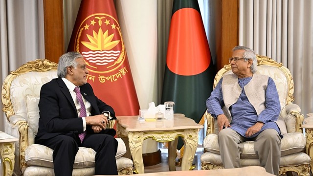 প্রধান উপদেষ্টা - পাক উপপ্রধানমন্ত্রীর বৈঠকে সার্ক পুনরুজ্জীবনে জোর