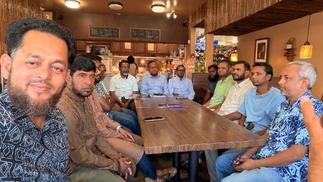 ছবি: কস্তুরী রেস্টুরেন্টে অনুষ্ঠিত কান্ডারী কালচারাল গ্রুপের কর্মশালা