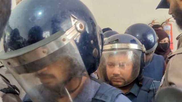 স্টুডেন্ট ভিসার নামে ৮৩.৯ মিলিয়ন টাকার কেলেঙ্কারি, রিমান্ডে ৪ জন 