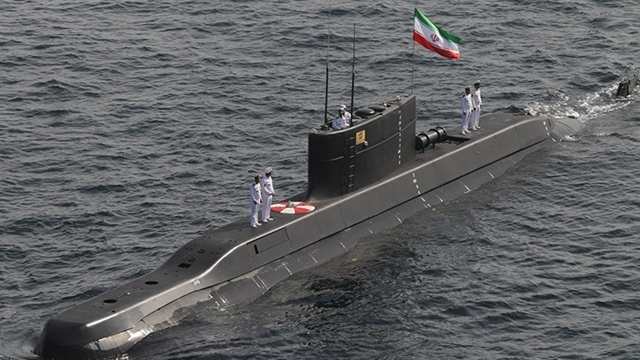 হরমুজ প্রণালীতে ইরানের নৌ কৌশলে বিপাকে পড়ছে আমেরিকান জেট 