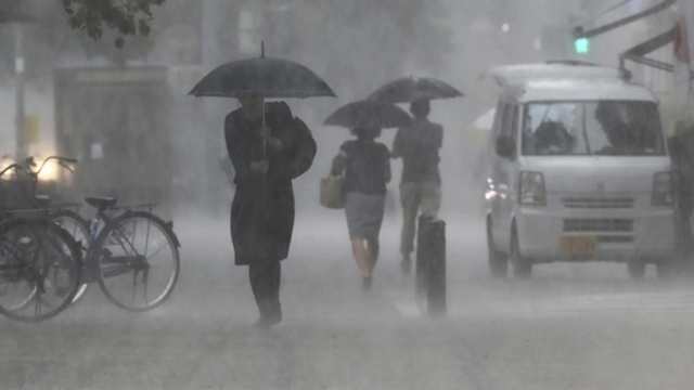 মেখখালা ও হিগোস ঝড়ে বিপর্যস্ত দক্ষিণ জাপান