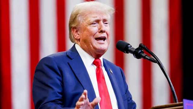 কিউবার বিরুদ্ধে কঠোর ব্যবস্থা নেওয়ার হুমকি দিলেন ট্রাম্প