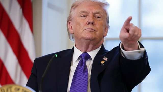 আমেরিকা নির্দেশ দিলে ইসরায়েল যুদ্ধ থামিয়ে দেবে, দাবি ট্রাম্পের 