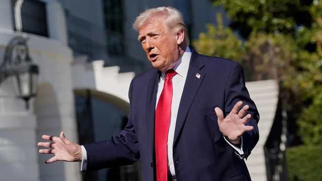 ওয়াশিংটনের সঙ্গে চুক্তি করতে &lsquo;খুব মরিয়া হয়ে&rsquo; আছে ইরান, দাবি ট্রাম্পের