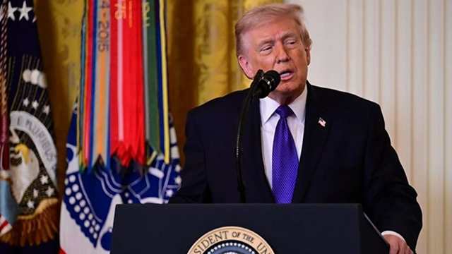 সামুদ্রিক অচলাবস্থার মধ্যে হরমুজ প্রণালী খুলে দিতে চায় ইরান: ট্রাম্প