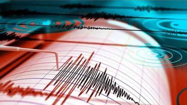 ৭.৪ মাত্রার শক্তিশালী ভূমিকম্পে কেঁপে উঠল মেক্সিকো, সুনামি সতর্কতা জারি