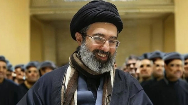 মোজতবা খামেনির প্রতি হিজবুল্লাহর আনুগত্যের নতুন শপথ!