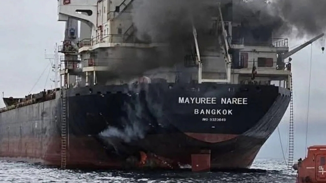 উত্তপ্ত হরমুজ প্রণালী: ভারতগামী জাহাজসহ তিন কার্গোতে ভয়াবহ হামলা